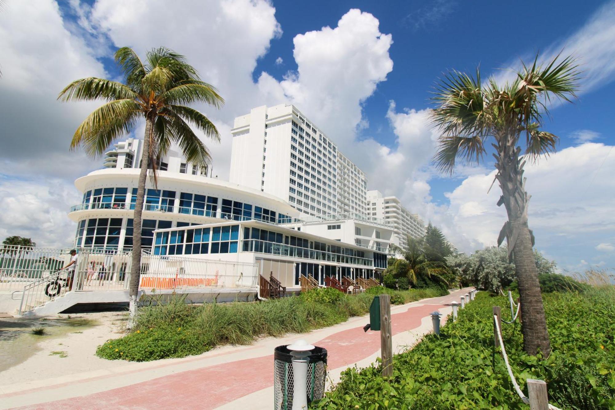 Castle 835 Oceanview Studio On Beach With Pool, Gym, Bars, And Free Parking Miami Beach Zewnętrze zdjęcie